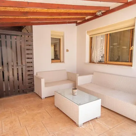 Villa Ayia Triada Seaview Paralimni